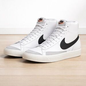 White Nike Blazer Mid ’77 Sneakers | Women’s 7.5